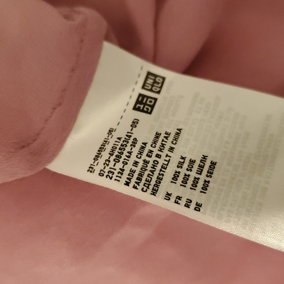 Two Uniqlo silk shirts - Picture 8 of 8